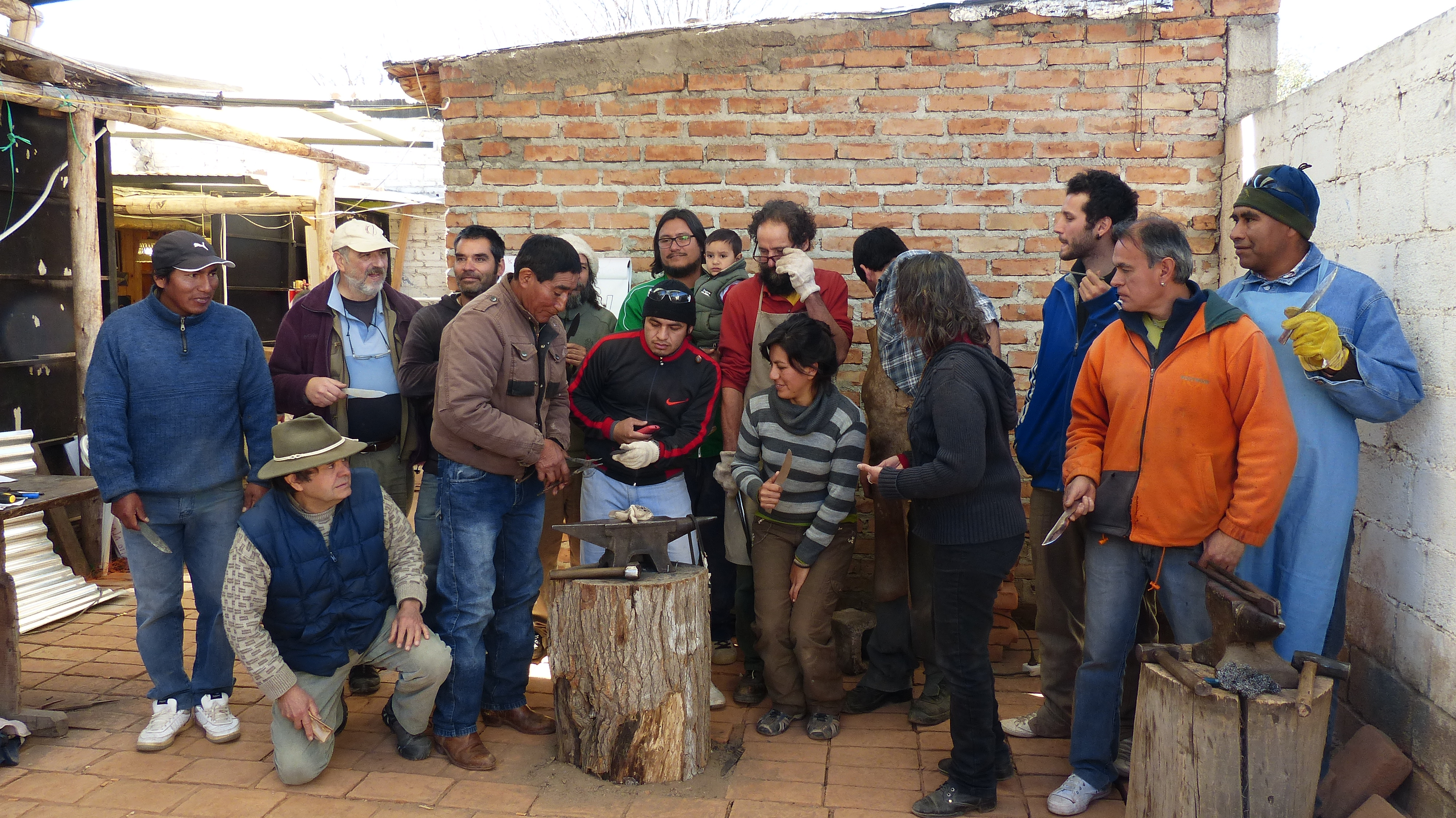 Producción artesanal en exposición
